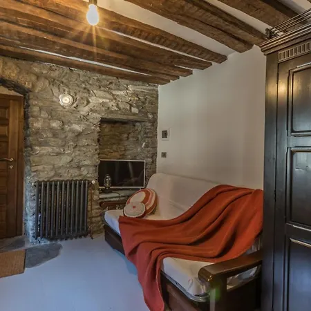 Apartment L'atelier Du Temps - Maison Du Chateau La Salle